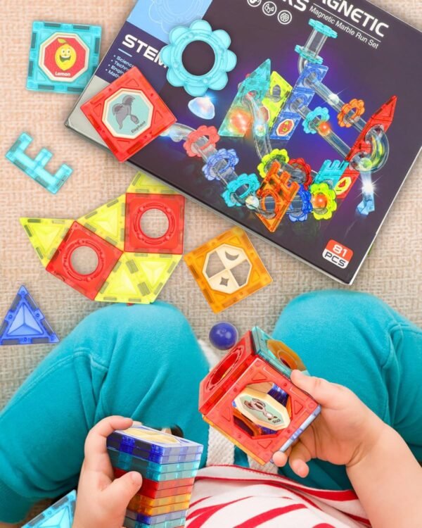 Glitter Bloques Magneticos Construccion Niños 3D Juegos Imanes, 81 Piezas Magnetic Tiles Juguetes, Multicolor Educativos Magnéticos Building Blocks Kit, Creatividad Regalos para Chicos Niñas